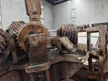 反井鉆機(jī)刀盤(pán)修復(fù)步驟